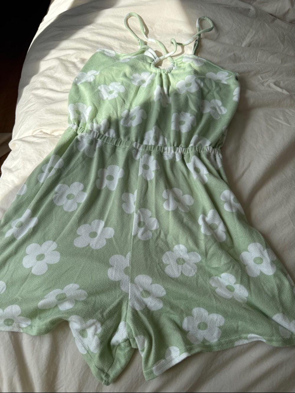 Hollister/Gilly Hicks lounge romper